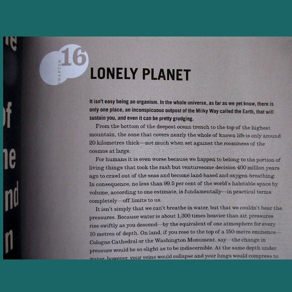 Book: A Short History of Nearly Everything by Bill Bryson - Picture 8 of 15